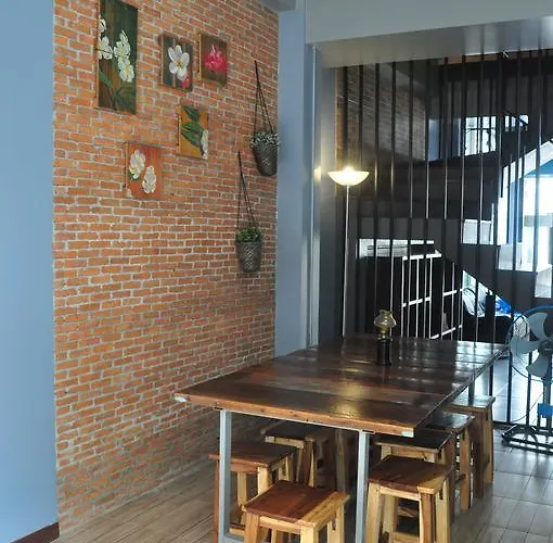 Sriyanar Place Bangkok