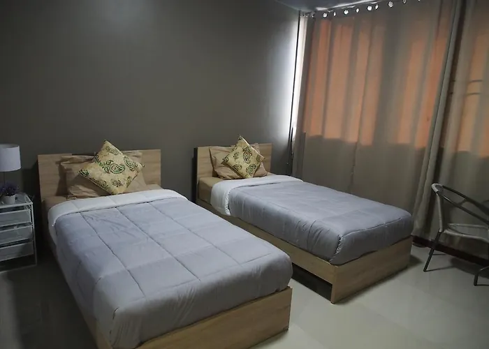 Sriyanar Place Pensión 3*